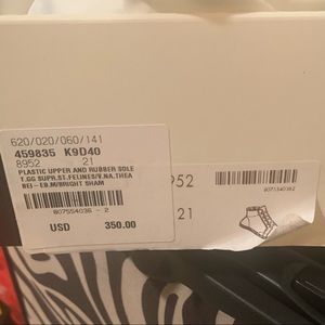 Gucci toddler sneakers/shirt (US-5c)
